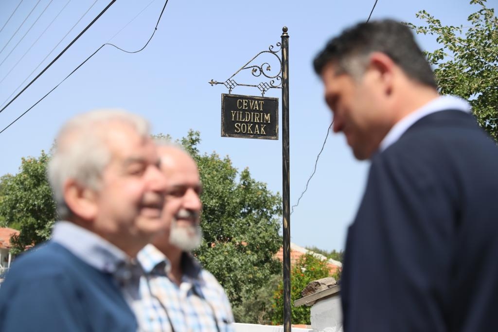 Başkan Serkan Acar’dan Güzelhisarlı Araştırmacı Yazar Cevat Yıldırım’a Vefa