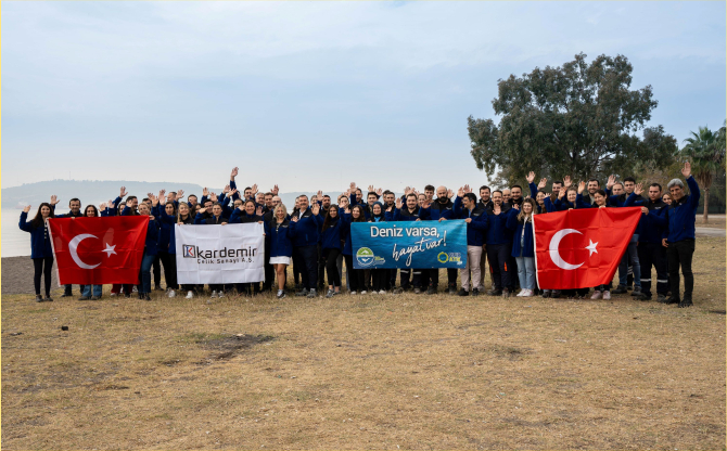 Kardemir Çelik, Aliağa’da Deniz Temizliği Etkinliği Düzenledi