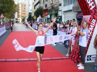 9 Eylül İzmir Yarı Maratonu’na rekor katılım